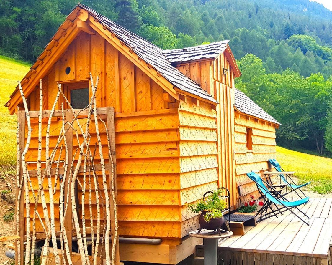 Hotel Le Noyer Du Baron Le Lauzet-Ubaye Exteriér fotografie